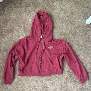 Women’s Medium Cropped American Eagle Red Hoodie